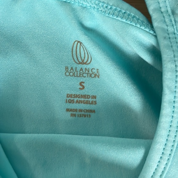 Balance Collection workout outfit bundle - Picture 4 of 6